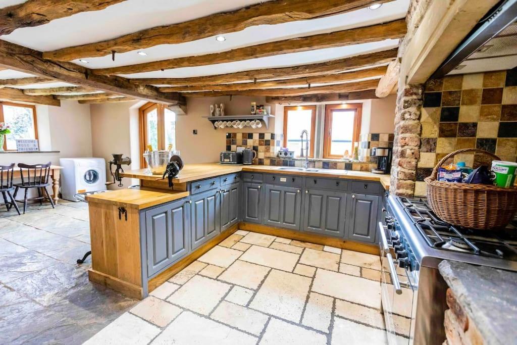 Four Bed Barn Conversion Junction 37 38 M1 Barnsley Exterior foto